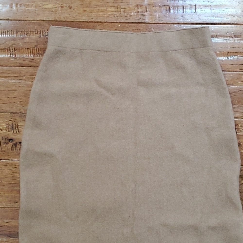Babaton The Group Johan wool skirt aritzia - Picture 2 of 9